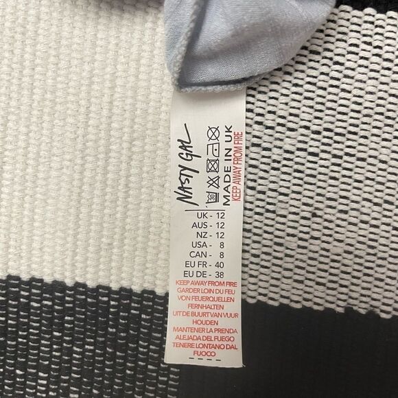 Nasty Gal Soft Rib Sweetheart Bodysuit NWT Size 8 - Picture 4 of 5